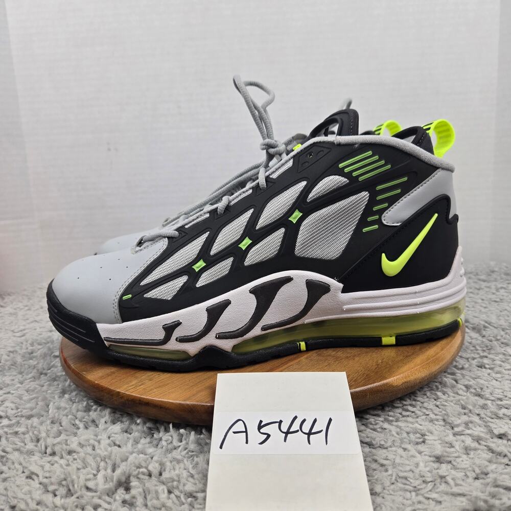 Nike Mens 12 Air Max Pillar 2012 Neutral Grey Volt Athletic Sneaker 525226-001
